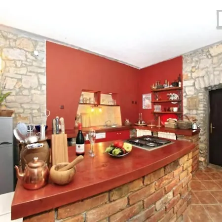 Steinhaus In Strandnaehe Mit Whirlpool