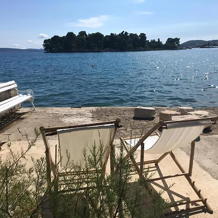 Steinhaus In Strandnaehe Mit Whirlpool * Preko